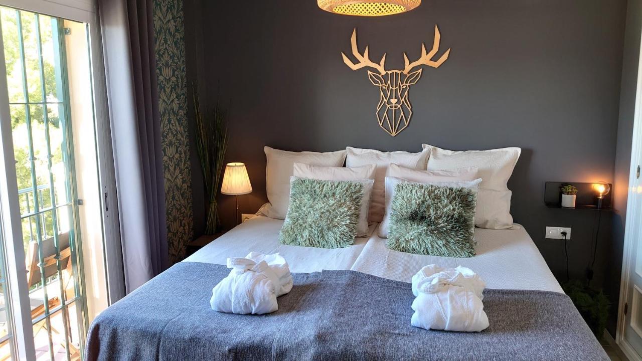 Carmen Rooms -- Boutique B&B By The Sea เนร์คา ภายนอก รูปภาพ